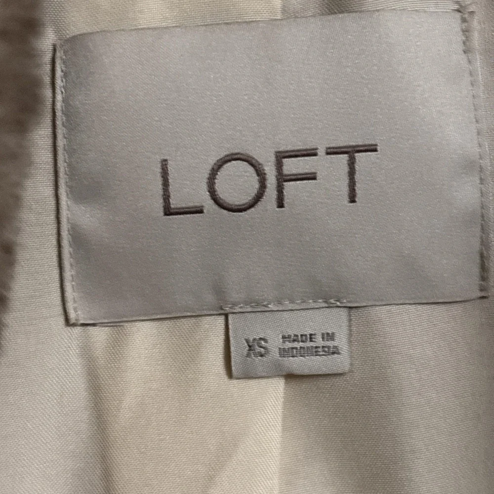 Loft Faux Fur Vest XS Beige Soft Plush Jacket Cozy Fall Winter Layer Boho Open